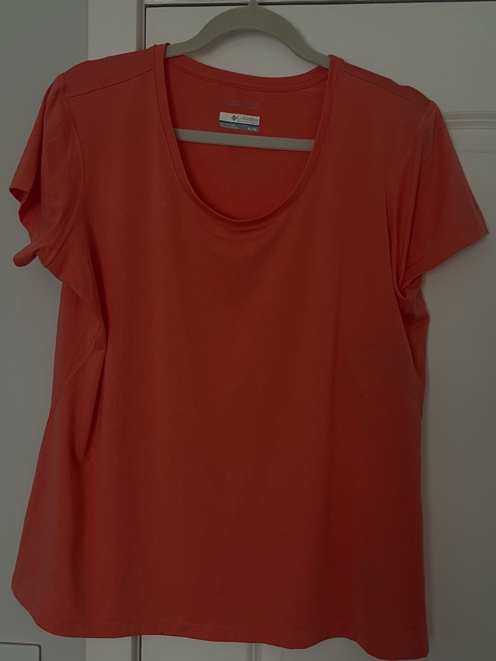 Columbia Women’s Coral Scoop Neck Short Sleeve Tee